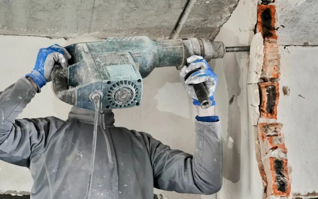 Demolition with construction debris removal